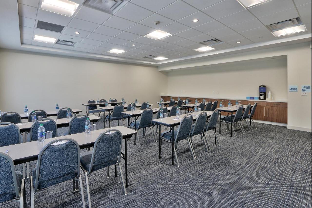 Holiday Inn Express & Suites - Roswell By Ihg Zewnętrze zdjęcie