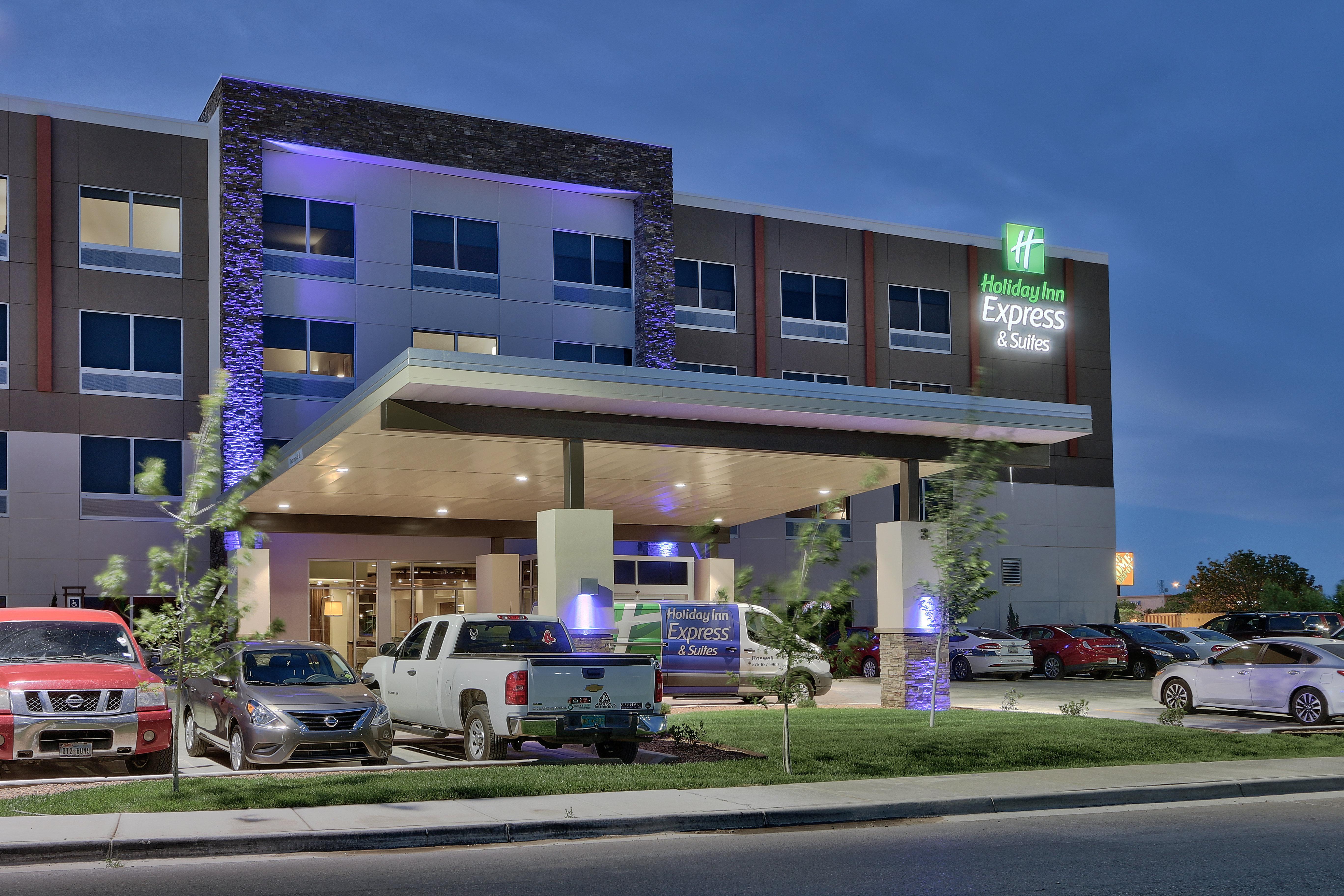 Holiday Inn Express & Suites - Roswell By Ihg Zewnętrze zdjęcie
